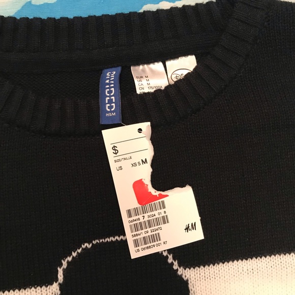 SOLD Mickey Mouse Sweater - Picture 2 of 3